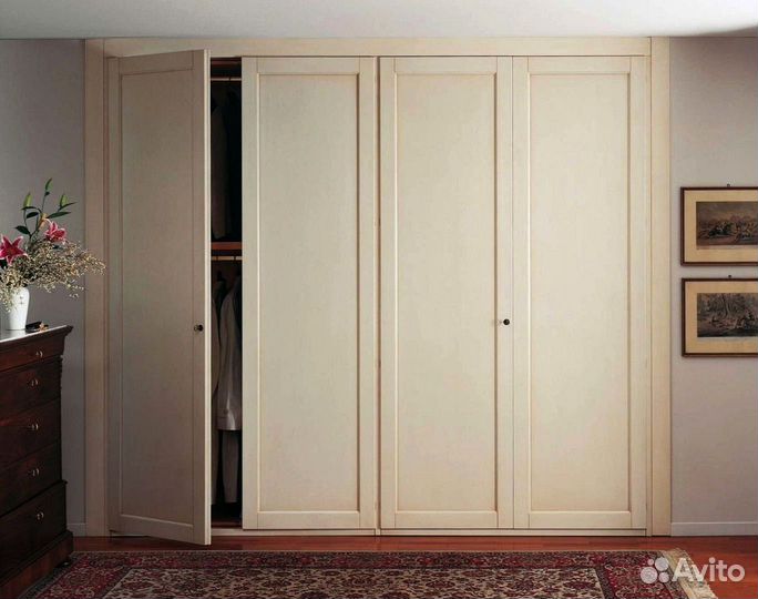 Шкаф распашной под ключ