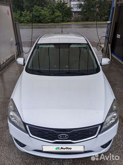 Kia Ceed 1.6 AT, 2011, 200 500 км