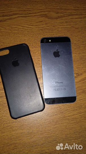Телефон iPhone 5s