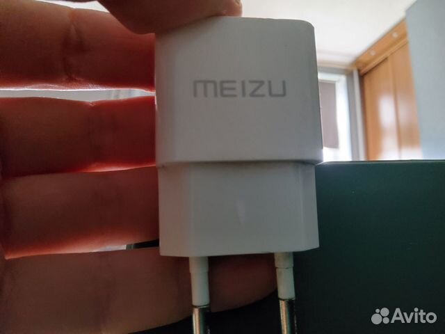 Зарядка meizu. 5v-2A