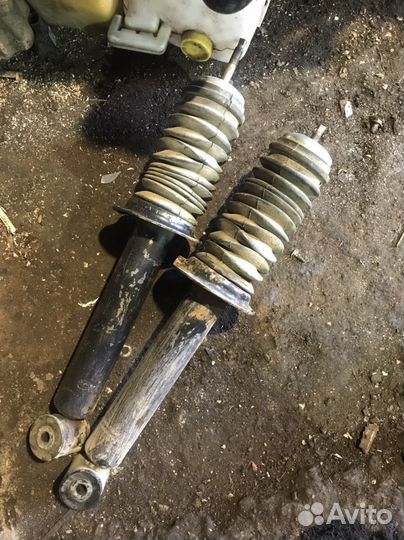 Задний амортизаторы LADA гранта priora