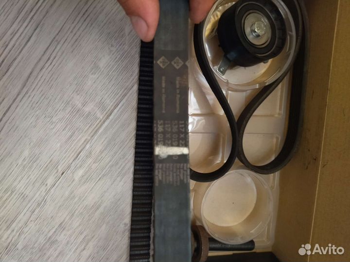 Ремень грм INA ком-кт Ford