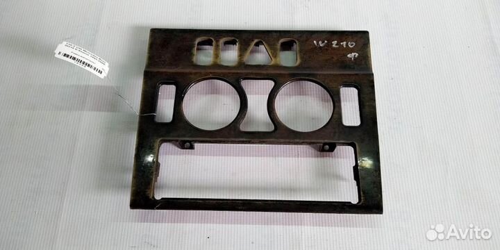 Рамка магнитолы mersedesbenz W210 E 95-00г