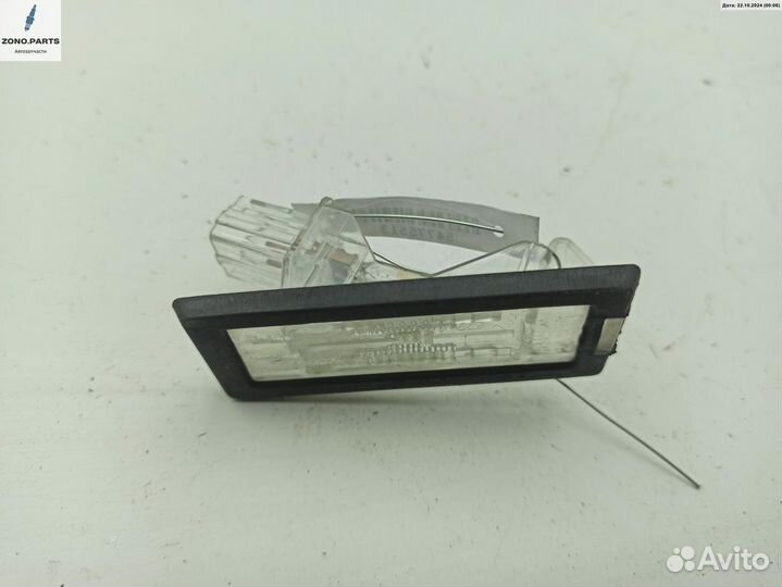 Подсветка номера 8200013577 на Renault Laguna II (2001-2007)