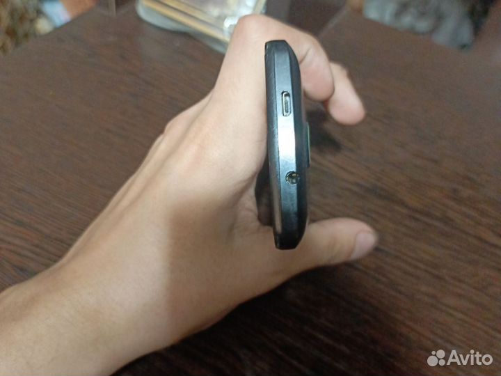 Tele2 Midi LTE, 16 ГБ