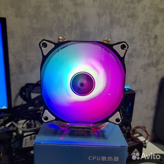 Кулер для процессора на 2/4/6 тепловых трубок RGB