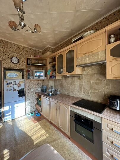 2-к. квартира, 52,6 м², 1/9 эт.