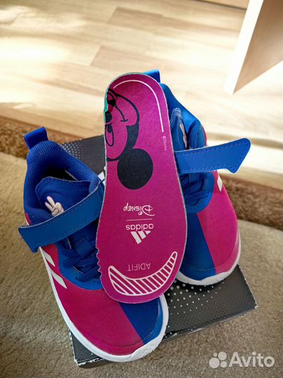 Кроссовки adidas для девочки 25 разм серии Disney