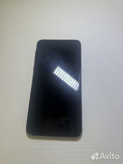 Дисплей samsung s10e