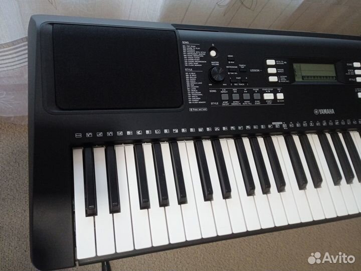 Синтезатор Yamaha PSR-E363, динамические клавиши