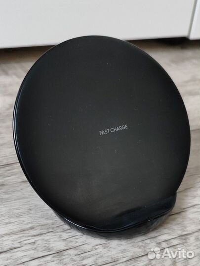 Беспроводная зарядная станция samsung