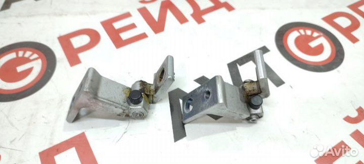 Петля дверная передняя правая Audi A6 4G CGW