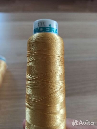 Бриллиантовые вышивальные нитки Мадейра X.tra