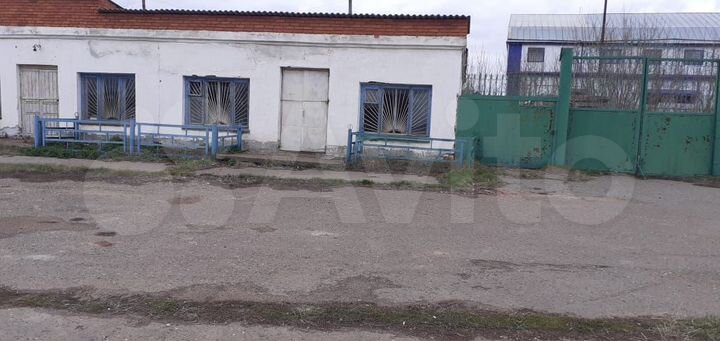 Здание, 351.7 м²