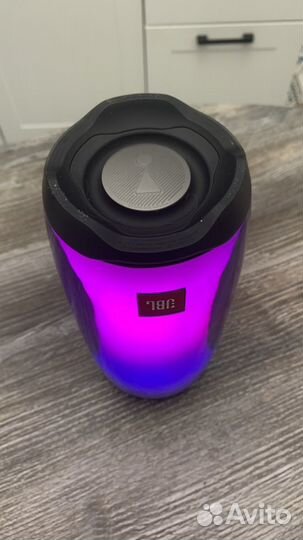 Колонка JBL pulse 4