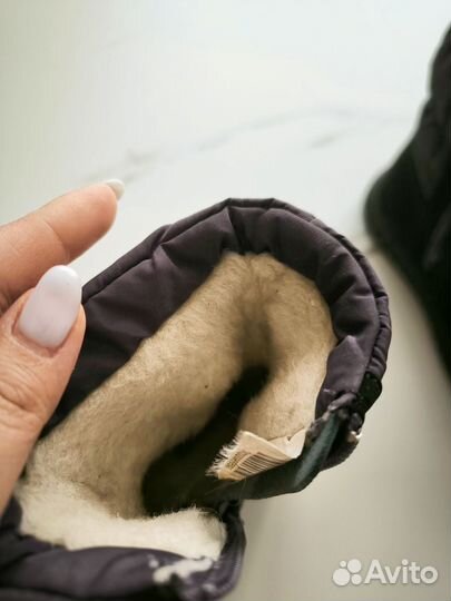 Сапоги для девочки 26 р