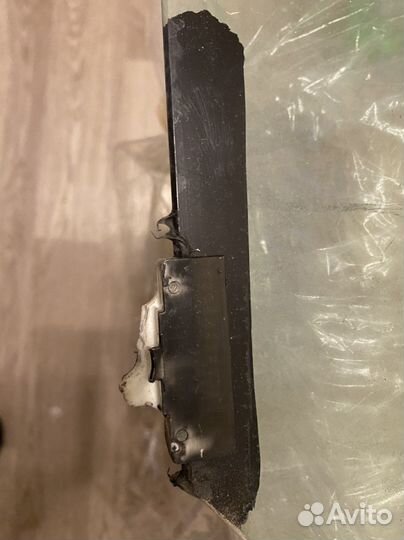 Стекло на mitsubishi outlander 3