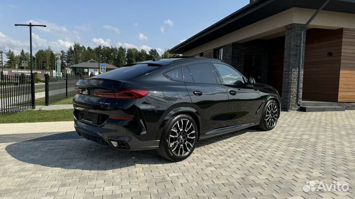 BMW X6 3.0 AT, 2023, 22 000 км