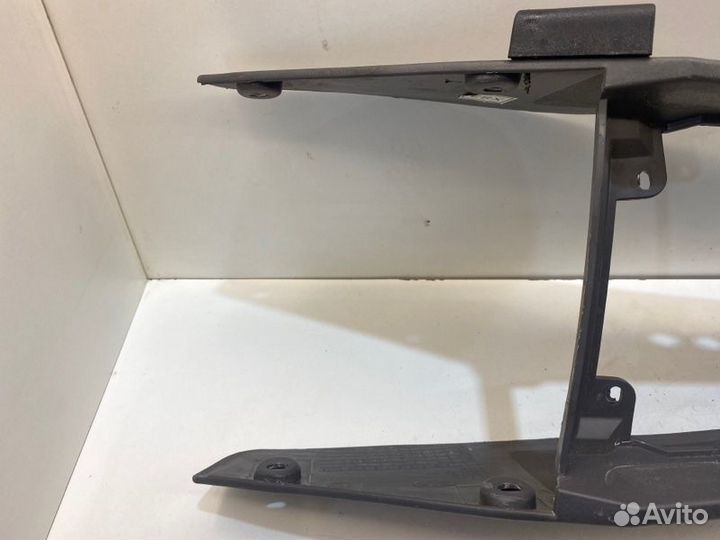 Консоль между сидений Kia Shuma лифтбек S6D 2003