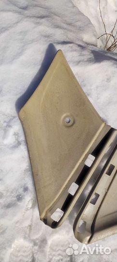 Накладка задней стойки Гольф 2 пятидверный