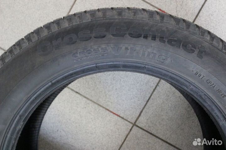 Continental ContiCrossContact Viking 235/55 R17