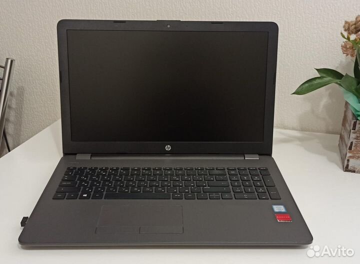 Ноутбук HP 250 G6