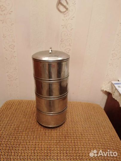 Посуда для переноски пищи