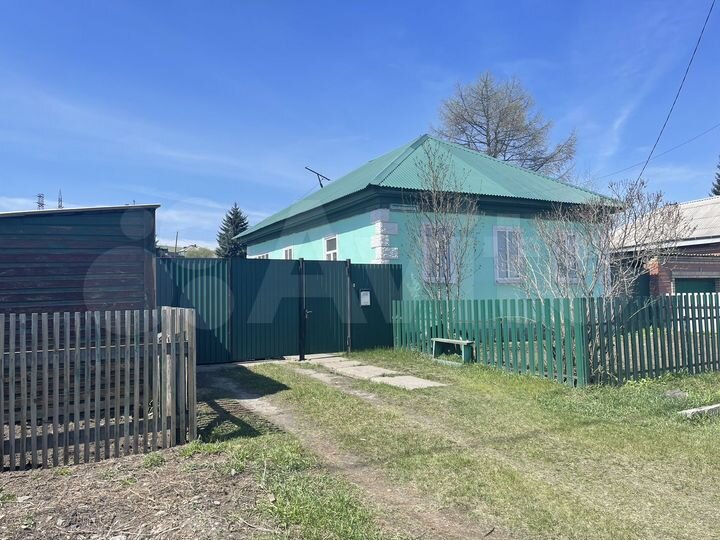 Дом 80 м² на участке 11 сот.