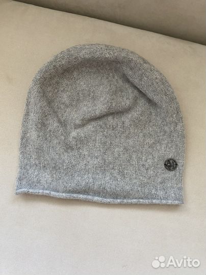 Шапка Hugo Boss женская