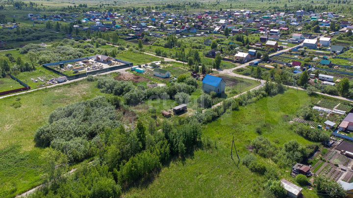 Дача 20 м² на участке 8 сот.