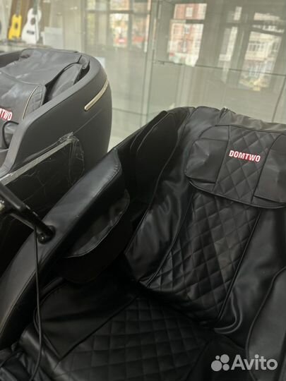 Массажное кресло