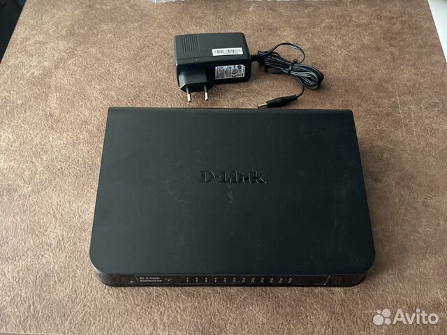 Коммутатор d-link DES-1024A