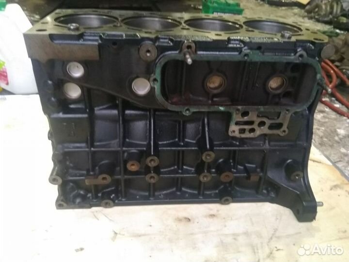 Блок цилиндров Hyundai Kia J3 2.9