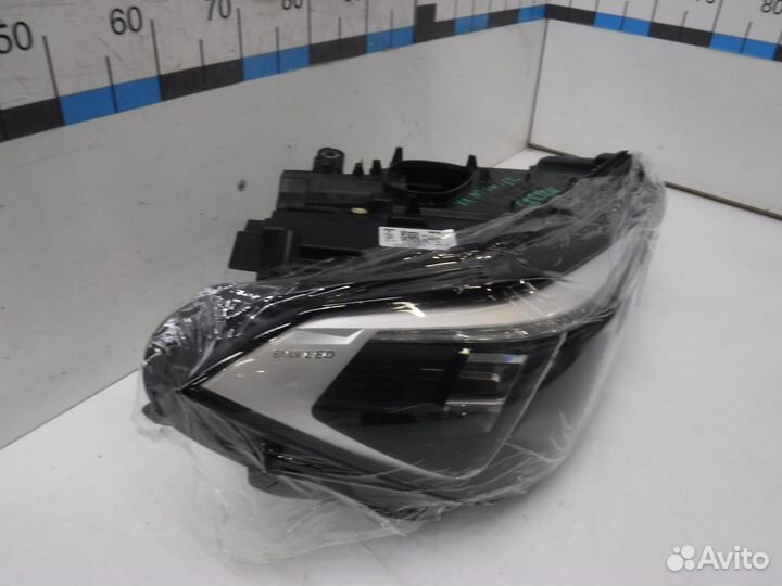 Фара правая на BMW X1