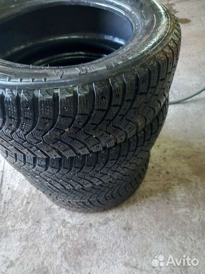 Michelin X-Ice North 215/60 R16 99
