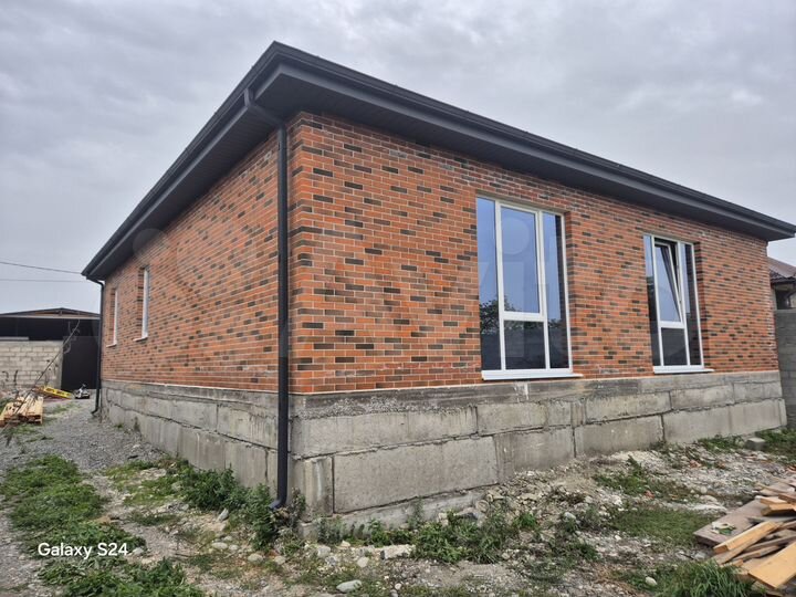 Дом 160 м² на участке 8 сот.