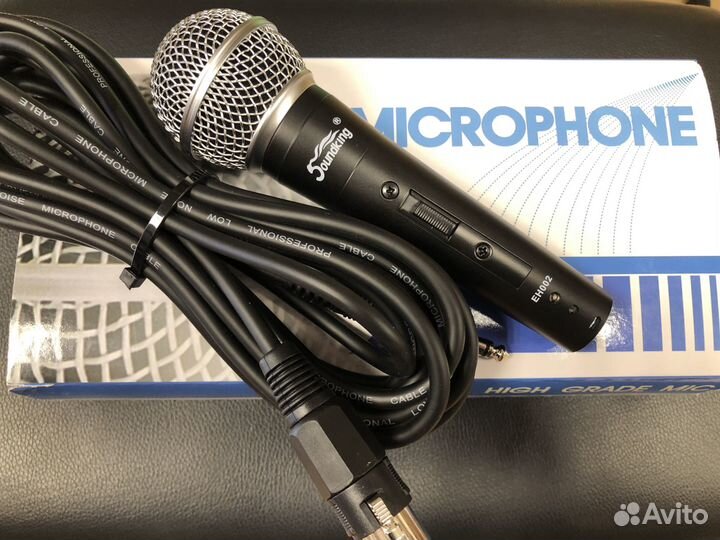 Микрофон для вокалистов проводной Soundking