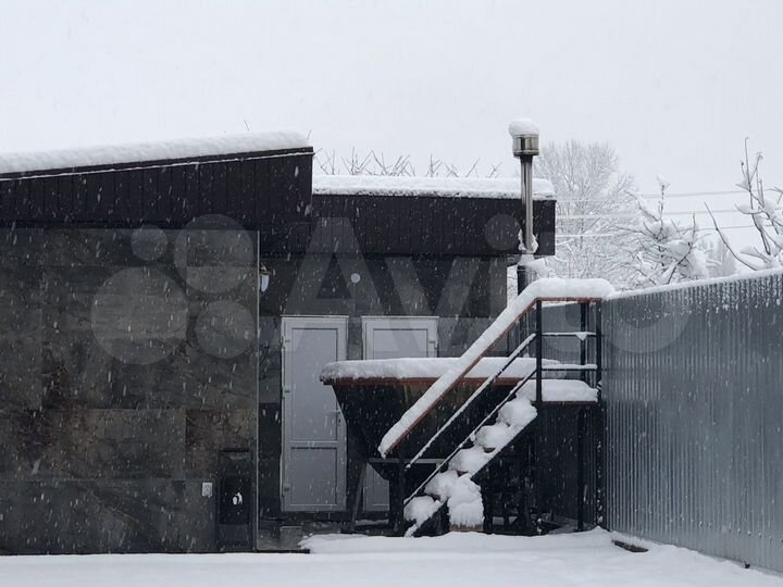 Дом 220 м² на участке 8 сот.