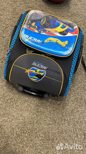 Портфель для детеныша с ортопедической спинкой