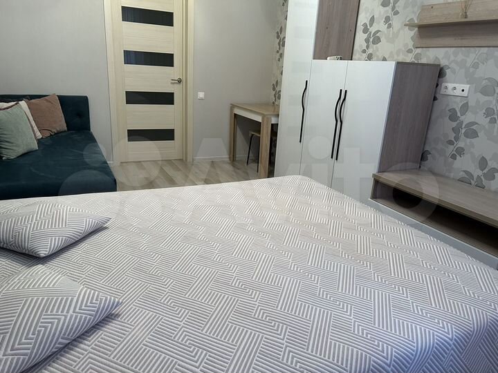 2-к. квартира, 74 м², 10/12 эт.