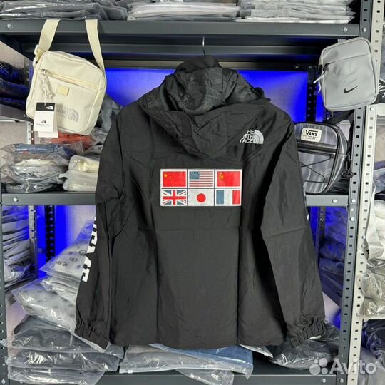 Легкая ветровка TNF Supreme