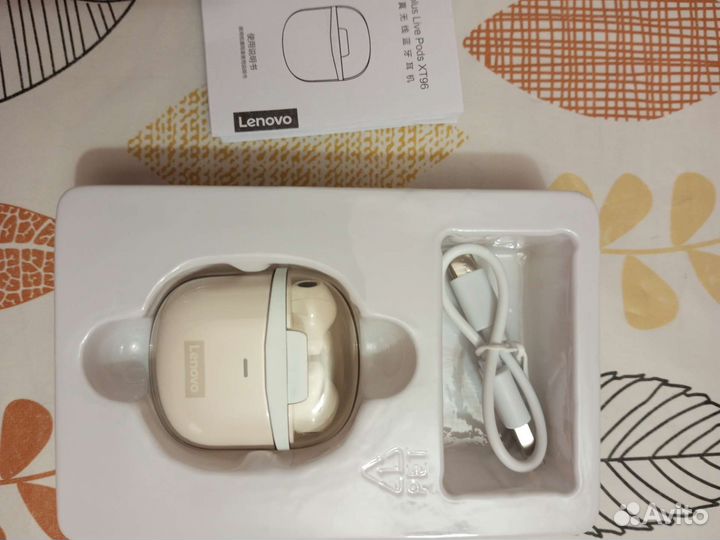 Беспроводные наушники lenovo