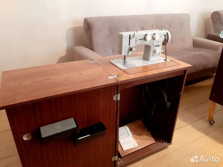 Швейная машина Подольск