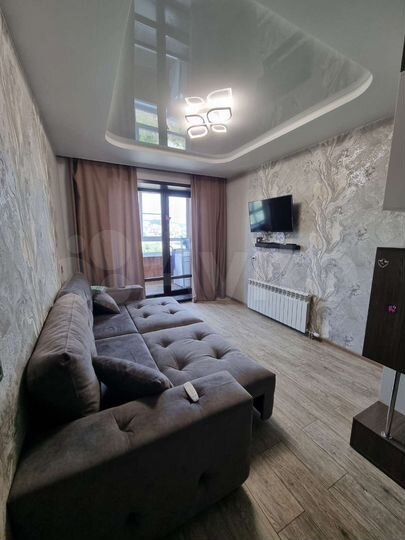 2-к. квартира, 70 м², 7/12 эт.