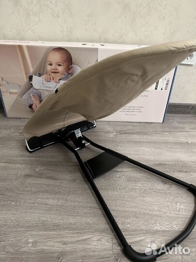 Шезлонг детский babybjorn