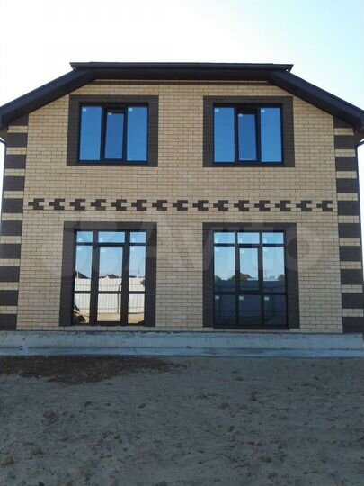 Дом 146 м² на участке 4 сот.