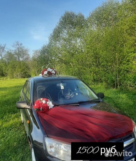 Оформление свадебной машины