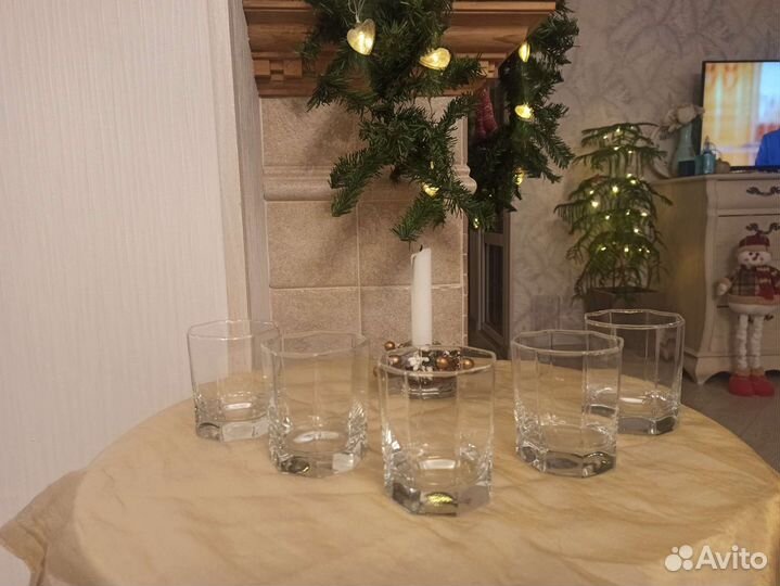 Стаканы