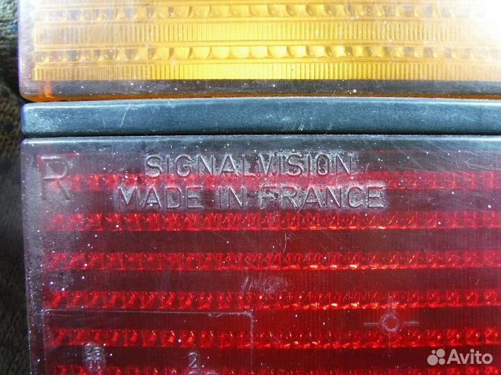 Фонарь задний правый VW Passat B3