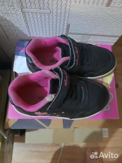 Кроссовки для девочки 25 размер